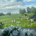 Апартаменты U Harrego I Przy Stawie Z Klimatyzacja, Balia, Sauna, Ogrodem I Parkingiem *