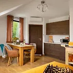 U Harrego I Przy Stawie Z Klimatyzacja, Balia, Sauna, Ogrodem I Parkingiem Apartman Kudowa-Zdrój