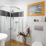 U Harrego I Przy Stawie Z Klimatyzacja, Balia, Sauna, Ogrodem I Parkingiem Апартаменты