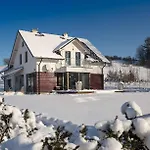 U Harrego I Przy Stawie Z Klimatyzacja, Balia, Sauna, Ogrodem I Parkingiem Апартаменты