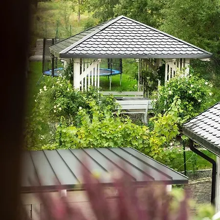 U Harrego I Przy Stawie Z Klimatyzacja, Balia, Sauna, Ogrodem I Parkingiem Apartamento Kudowa-Zdrój