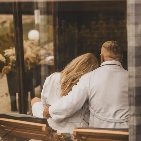 U Harrego I Przy Stawie Z Klimatyzacja, Balia, Sauna, Ogrodem I Parkingiem Apartmán *