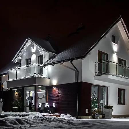 U Harrego I Przy Stawie Z Klimatyzacja, Balia, Sauna, Ogrodem I Parkingiem 아파트 쿠도바-즈루이