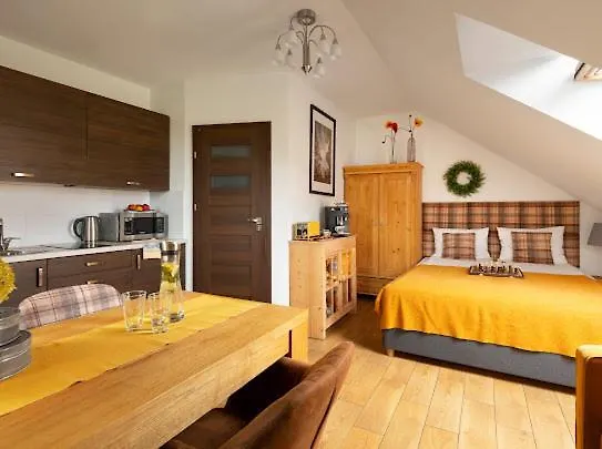 U Harrego I Przy Stawie Z Klimatyzacja, Balia, Sauna, Ogrodem I Parkingiem * Kudowa-Zdrój