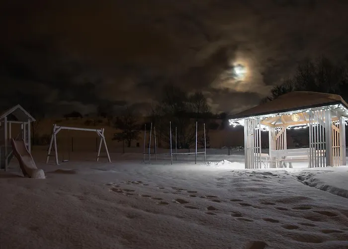 U Harrego I Przy Stawie Z Klimatyzacja, Balia, Sauna, Ogrodem I Parkingiem Apartmán